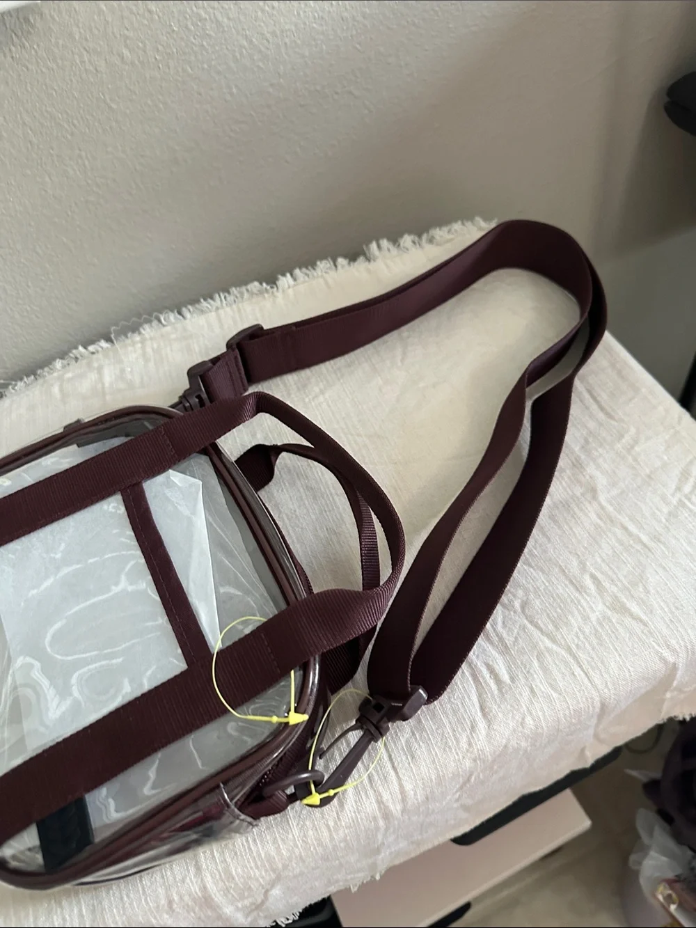 Clear Crossbody Shoulder Bag in Burgundy NWT